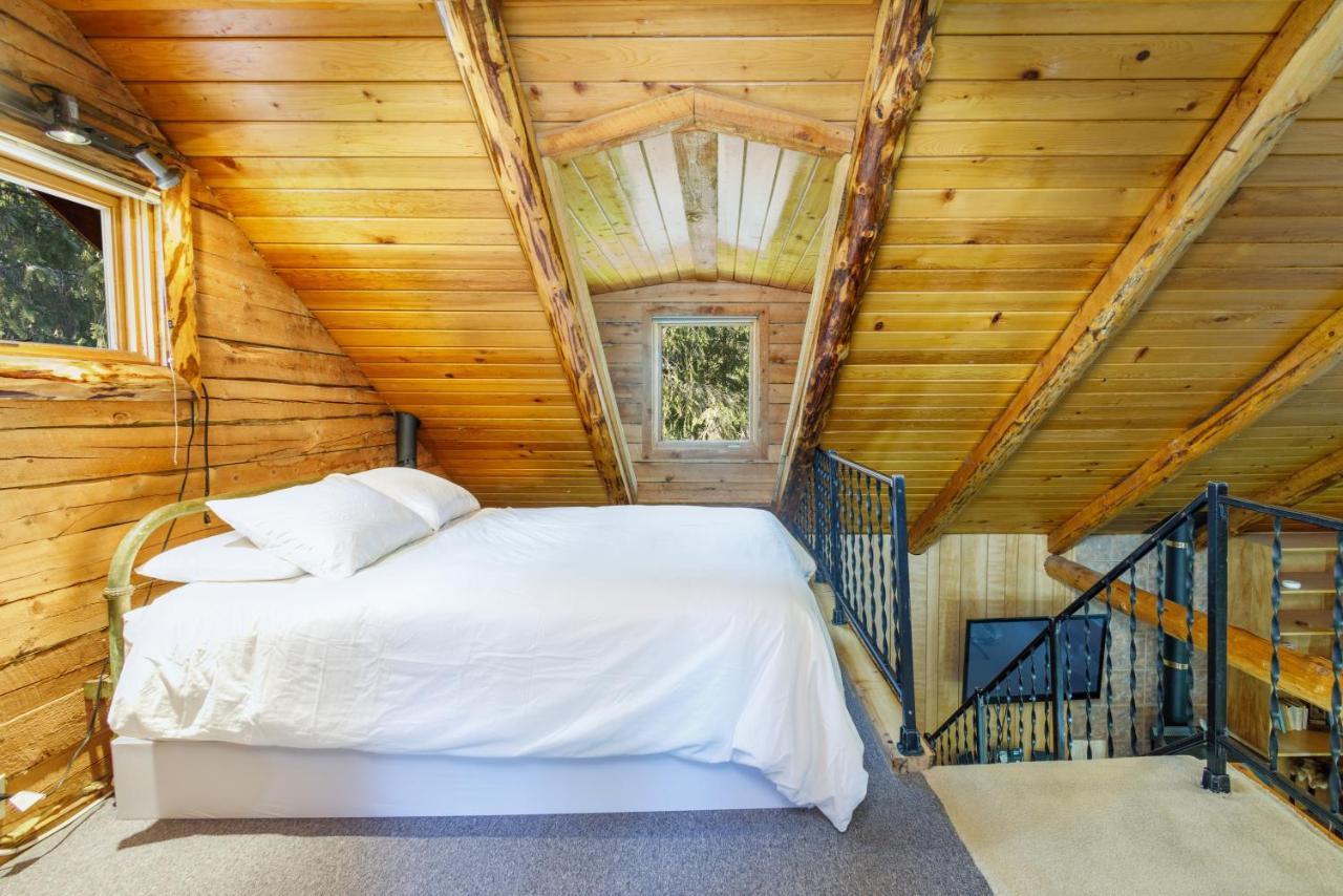 Alpine Meadows Log Cabin Girdwood Exterior foto